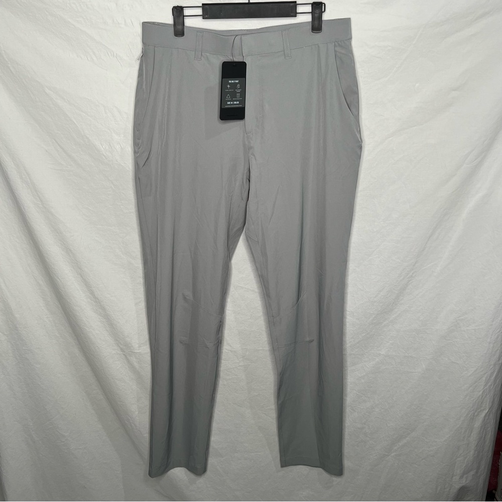 NWT Fabletics The Only Pant Mens Medium Gray Drawstring Performance Golf Stretch